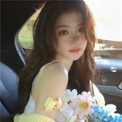 踉跄的女孩